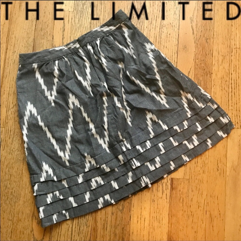 NWOT | The Limited | Grey & Cream Skirt